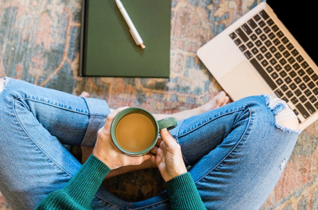 How to Pick the Perfect Affiliate Products for Your Audience 💻✨