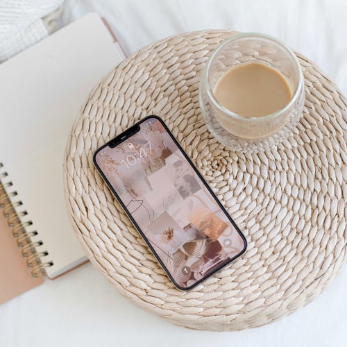 6 Fun + Easy Ways to Use Video Marketing as a Solo Entrepreneur 🎥✨
